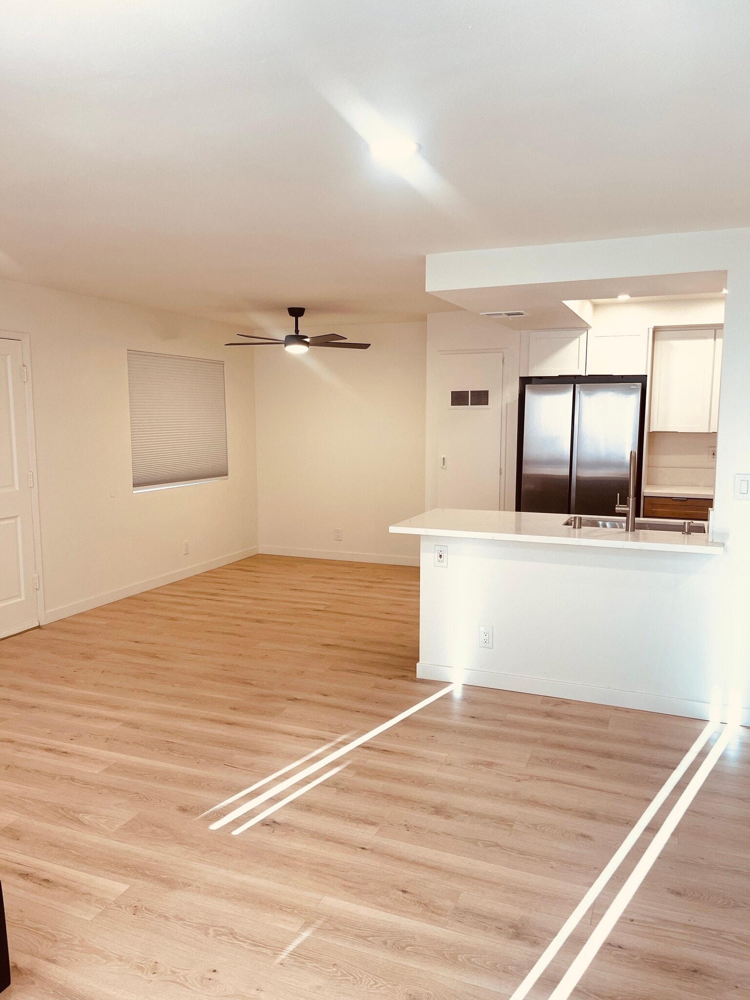 Building Photo - 5312 Cartwright Ave