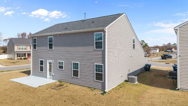 Building Photo - 4500 Sandstone Dr