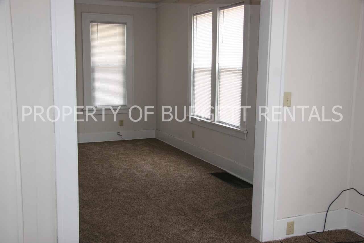 Building Photo - 246 Marsteller St
