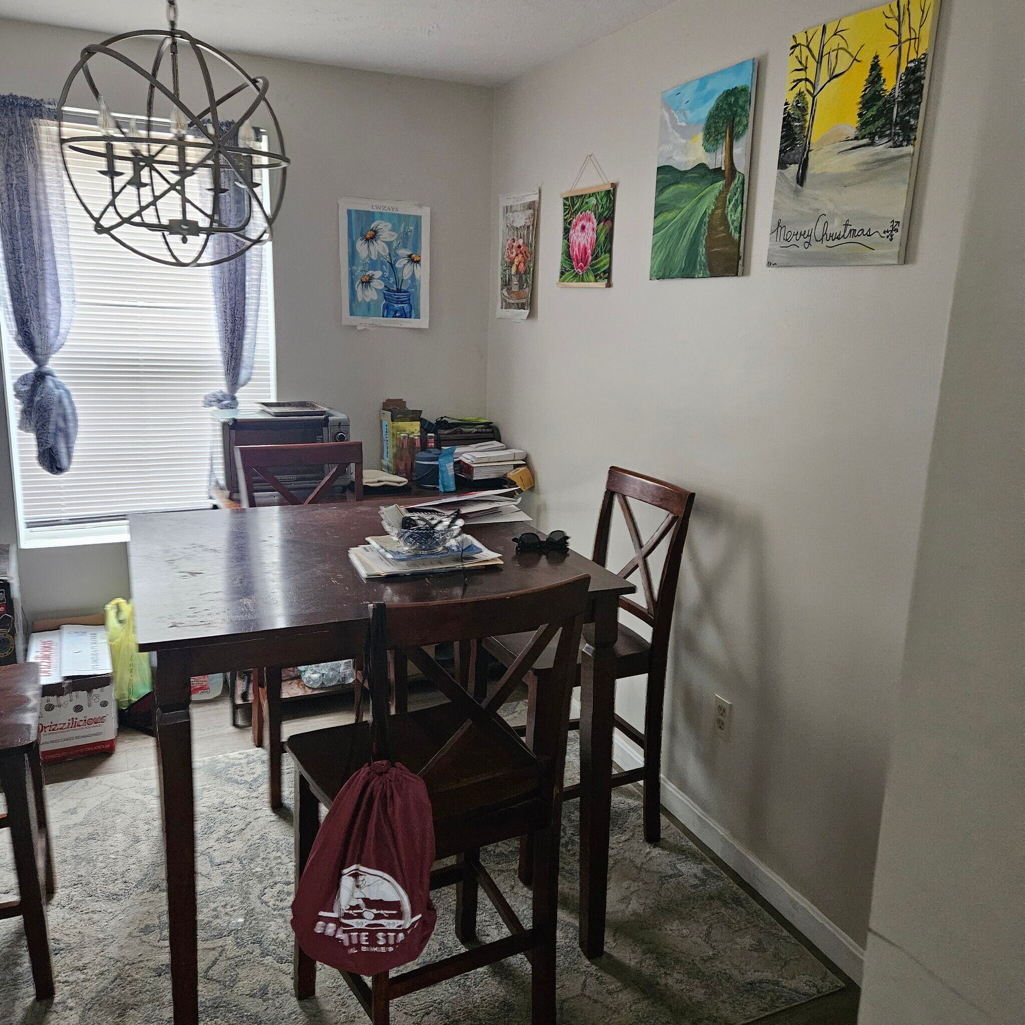 Building Photo - 137B Highrock Rd