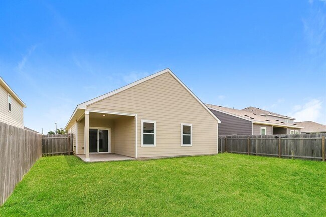 Building Photo - 19616 Cloudy Bay Dr