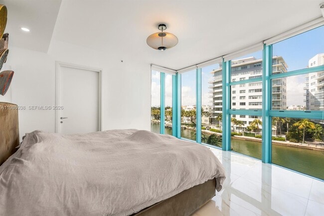 Building Photo - 6000 Indian Creek Dr