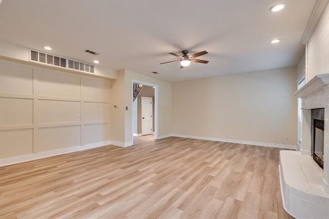 Building Photo - 3937 Valley View Ln