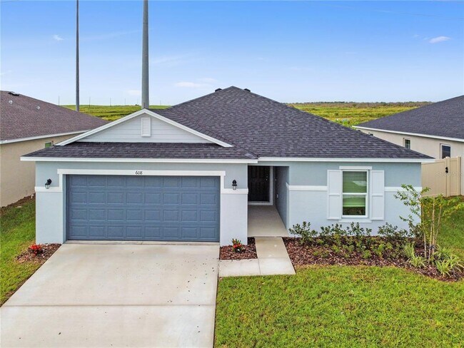 Primary Photo - 608 Royal Palm Dr