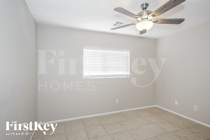 Building Photo - 6235 Lone Cypress Ct