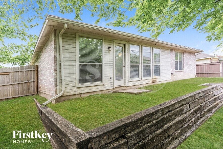 Building Photo - 1508 Pintail Ct