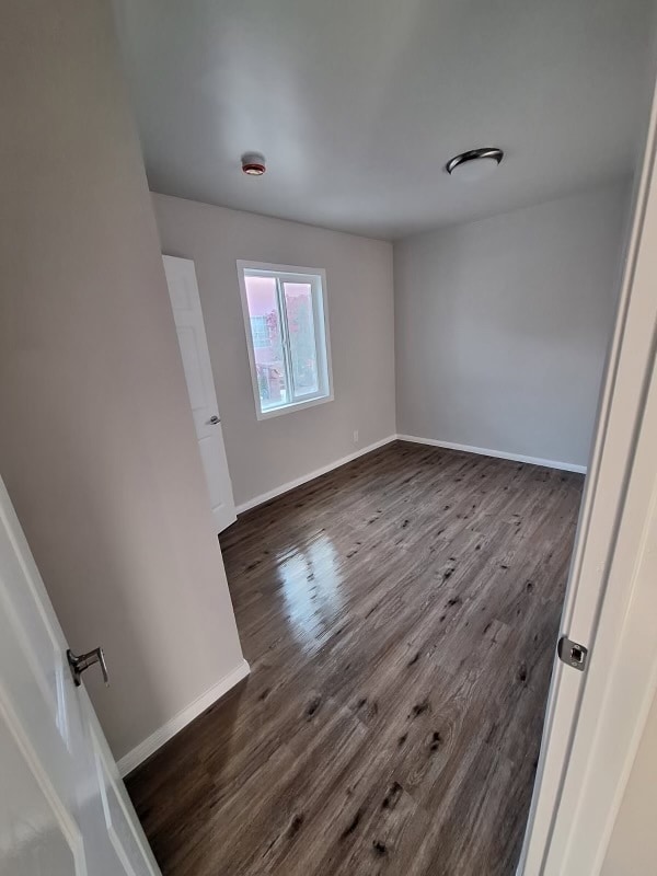 Building Photo - 1302 E Peck St