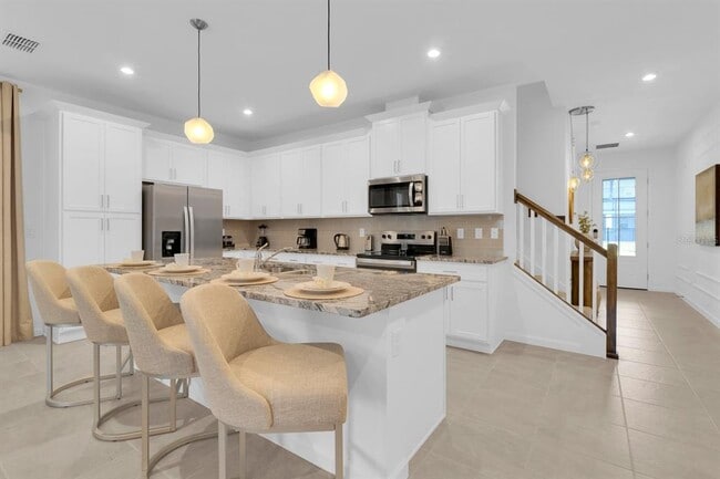 Building Photo - 2312 Zaballina Pl