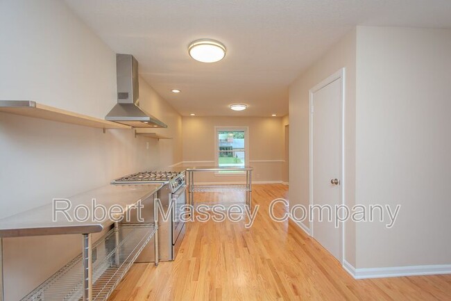 Building Photo - 1813 Crossgate Ln