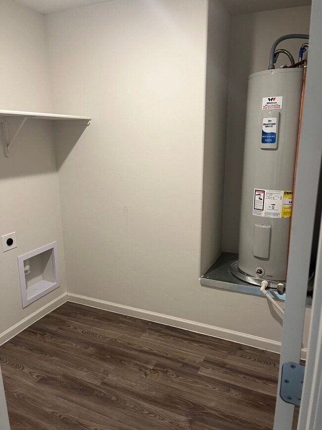 Building Photo - Beautiful 4 Bedroom 3 Bathroom home in the highly desired neighborhood at Canyons at Whetstone in...