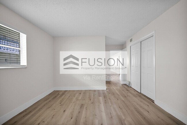 Building Photo - 881 SW 74th Terrace