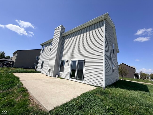 Building Photo - 357 Indigo St
