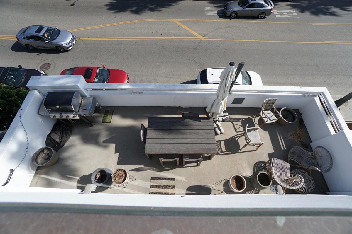 Building Photo - 1509 Abbot Kinney Blvd