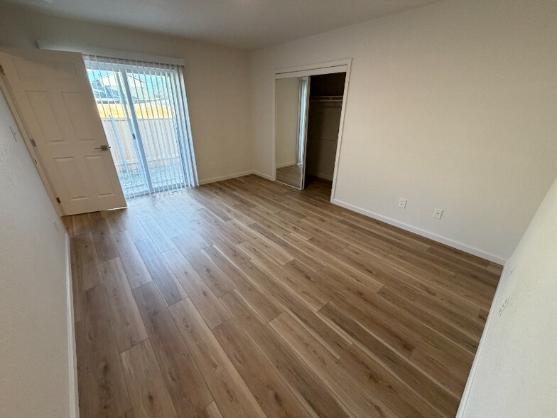 Building Photo - 1710 Challis Dr