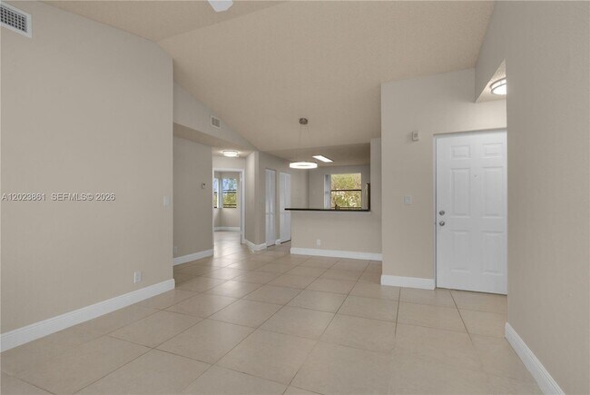 Building Photo - 10105 W Sunrise Blvd