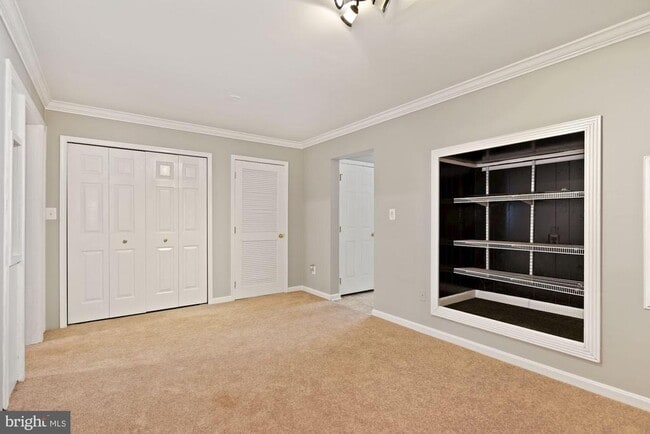 Building Photo - 20413 Elm Grove Terrace