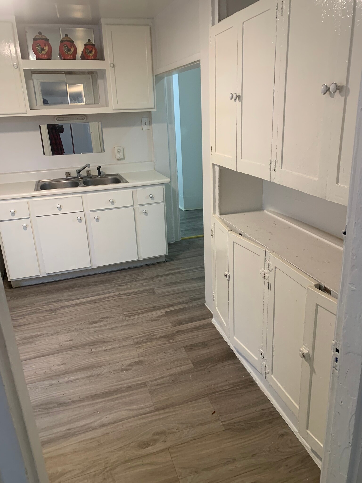 Building Photo - 311 Lee St W