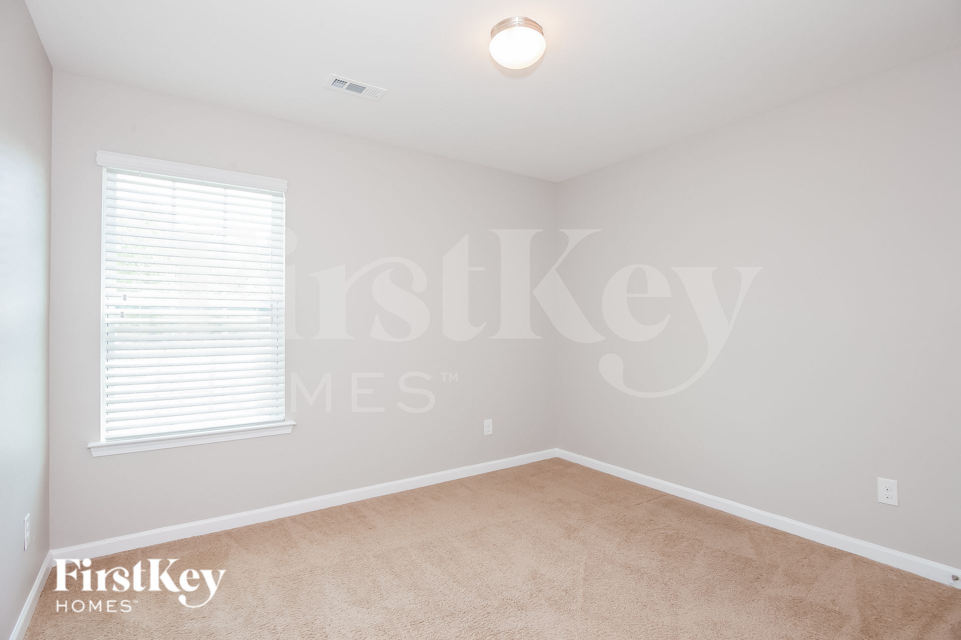 Building Photo - 3004 Apple Orchard Pl