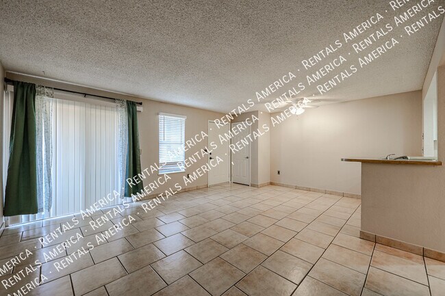 Building Photo - Check out this beautiful 2-bedroom, 2.5 ba...