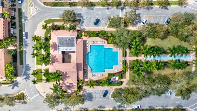 Building Photo - 701 SW 147th Ave