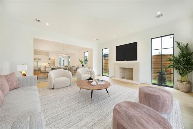 Building Photo - 9713 Kerrisdale Ln