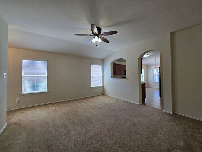 Building Photo - 4604 Black Forest Ln