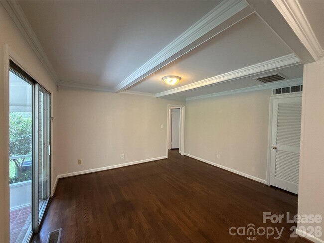 Building Photo - 4834 Fairheath Rd