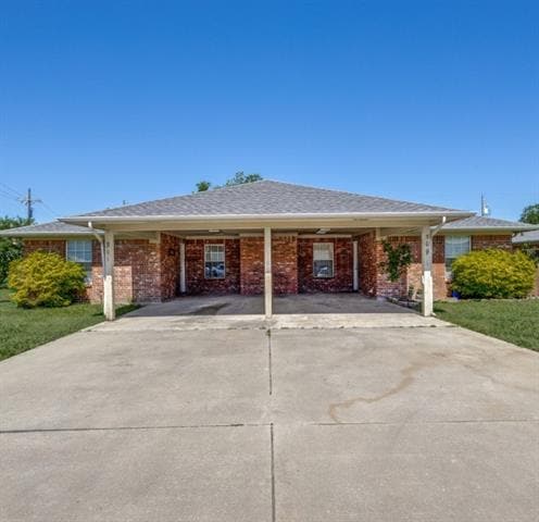 Primary Photo - 503 S Louisiana Dr