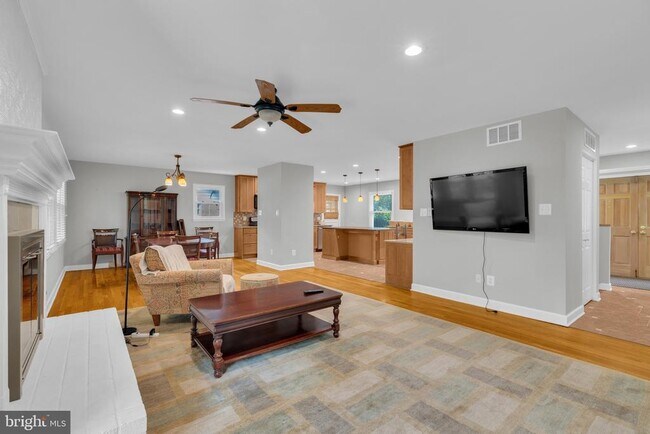 Building Photo - 4314 Argonne Dr
