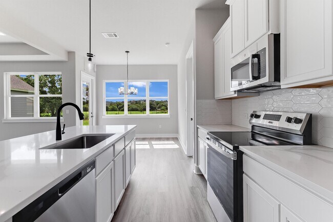 Building Photo - 1255 Pecan Valley Dr