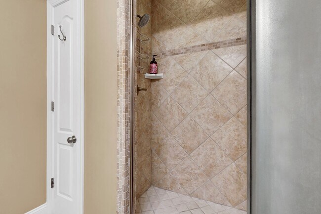 Building Photo - 306 Sea Star Cir