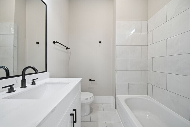 Building Photo - 4013 Griggs Rd