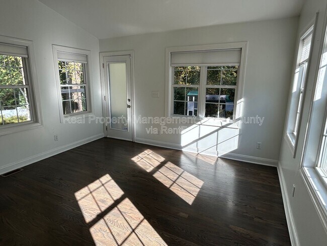 Building Photo - 3421 Kistler Ct