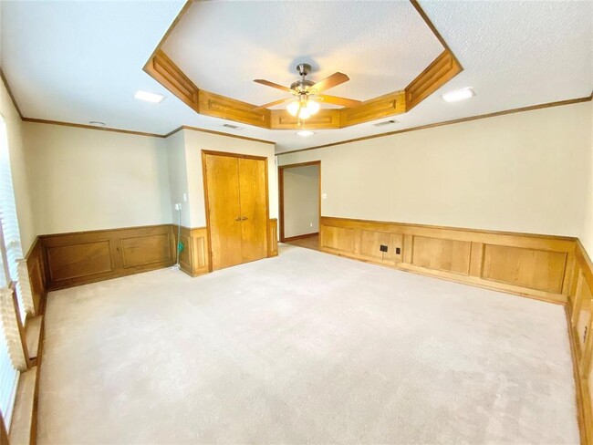 Building Photo - 3602 Pimlico Dr