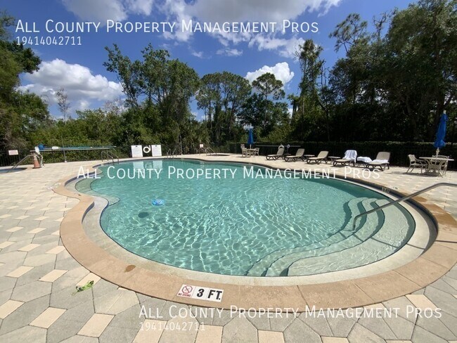 Building Photo - 5207 Manorwood Dr