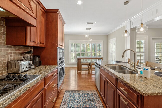 Building Photo - 2665 Breton Ridge Dr