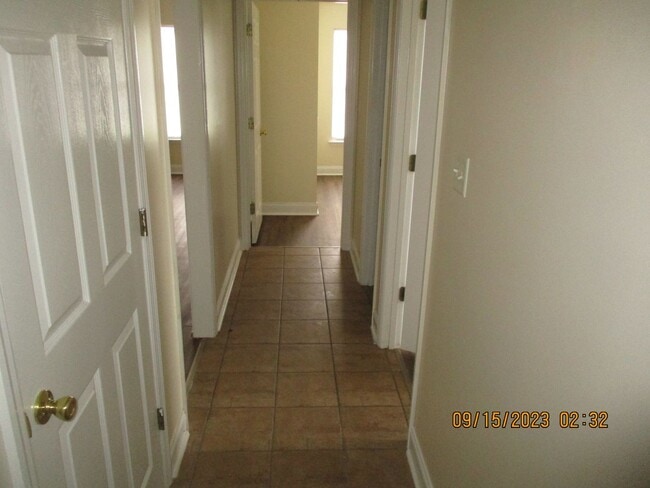 Building Photo - 2904 Harvest Ln