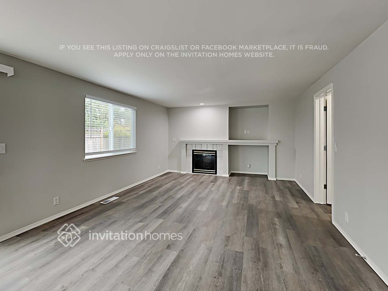 Building Photo - 15630 Canby Dr