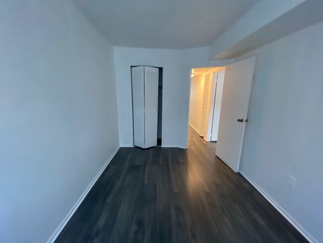 Building Photo - 3025 S 72nd St