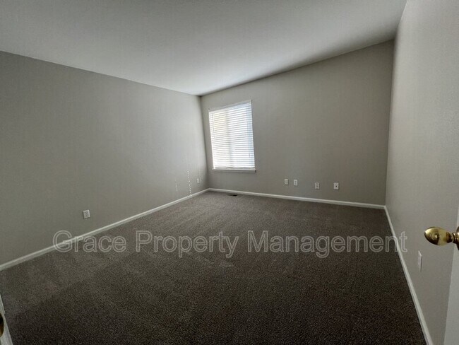 Building Photo - 10580 Garfield St