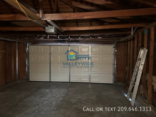 Building Photo - 9523 Cody Way