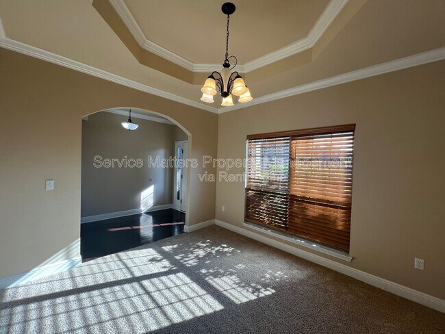 Building Photo - 5951 Palermo Dr