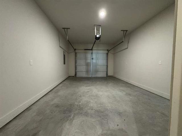 Building Photo - 417 W Dulin St