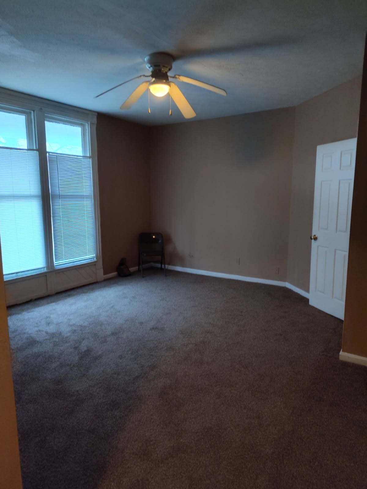 Building Photo - 1369 Catalpa St