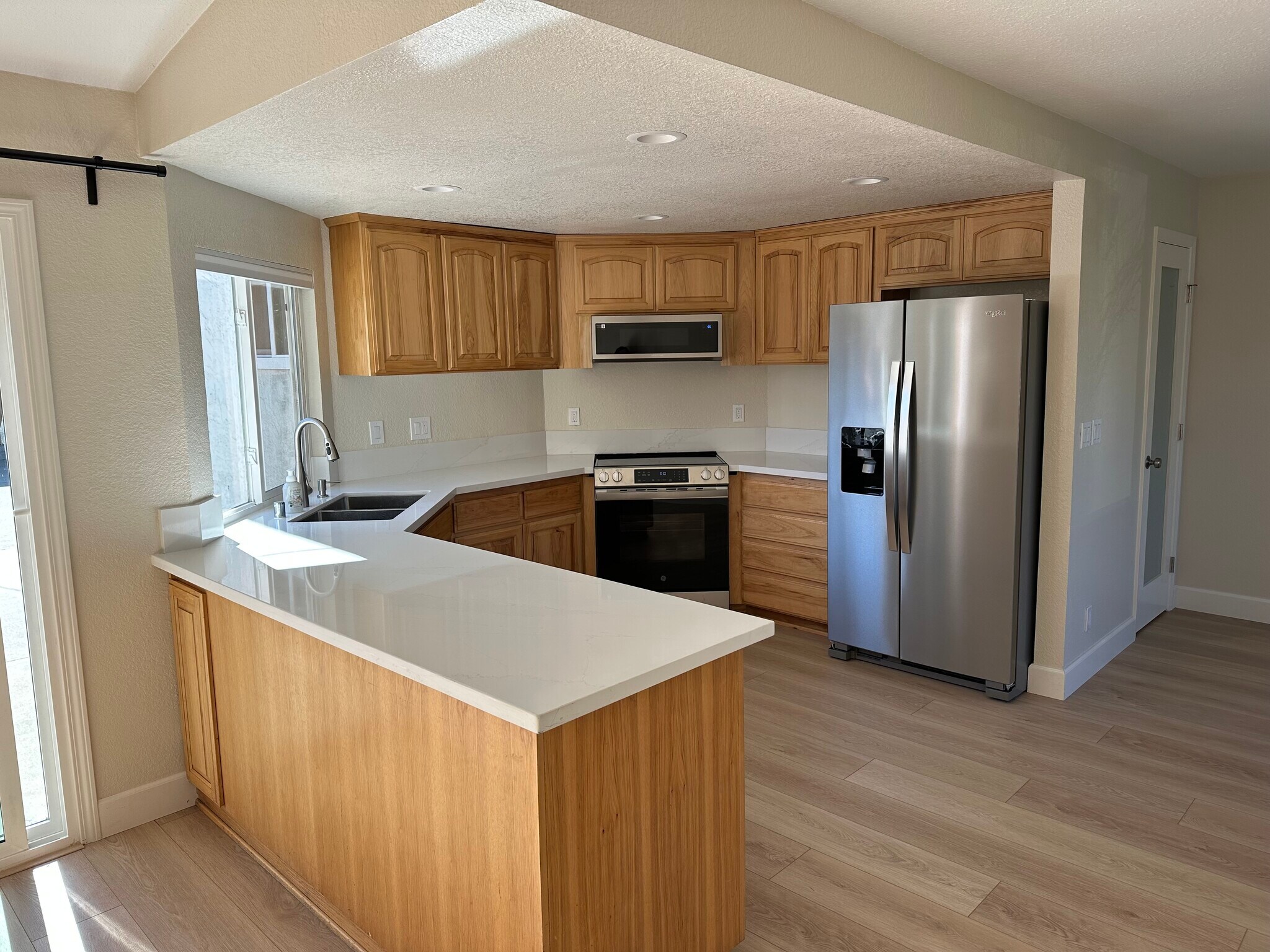 Building Photo - 3013 Notre Dame Dr