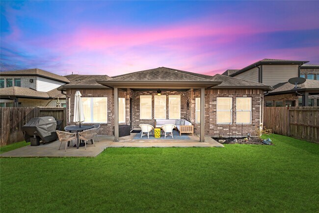 Building Photo - 9019 Stanley Oak Dr