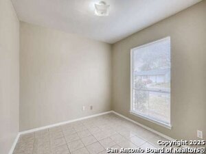 Building Photo - 5946 Cliff Bank St