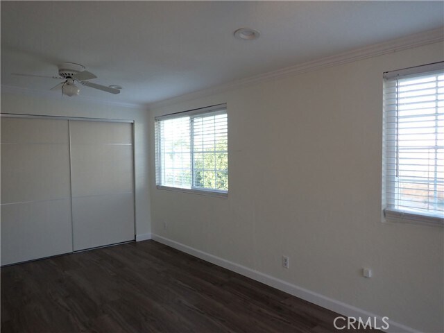 Building Photo - 6791 Killarney Ave