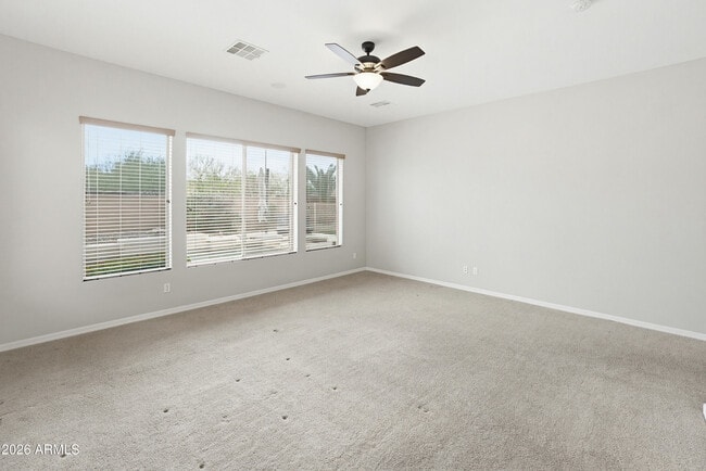 Building Photo - 1735 W Aloe Vera Dr