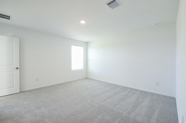 Building Photo - 6847 Flowering Ginger Ln